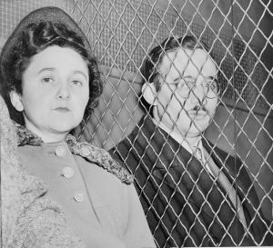 Julius and Ethel Rosenberg waiting to be transported to Sing-Sing prison in upstate New York (photo courtesy of Wikipedia, 2015) 